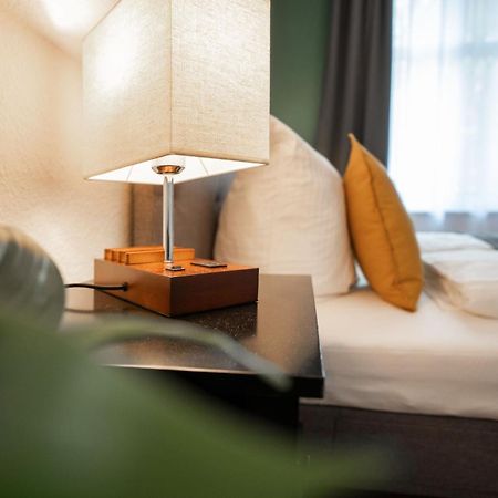 T21 - Apartment Direkt Im Zentrum Mit Parkplatz Кемниц Екстериор снимка